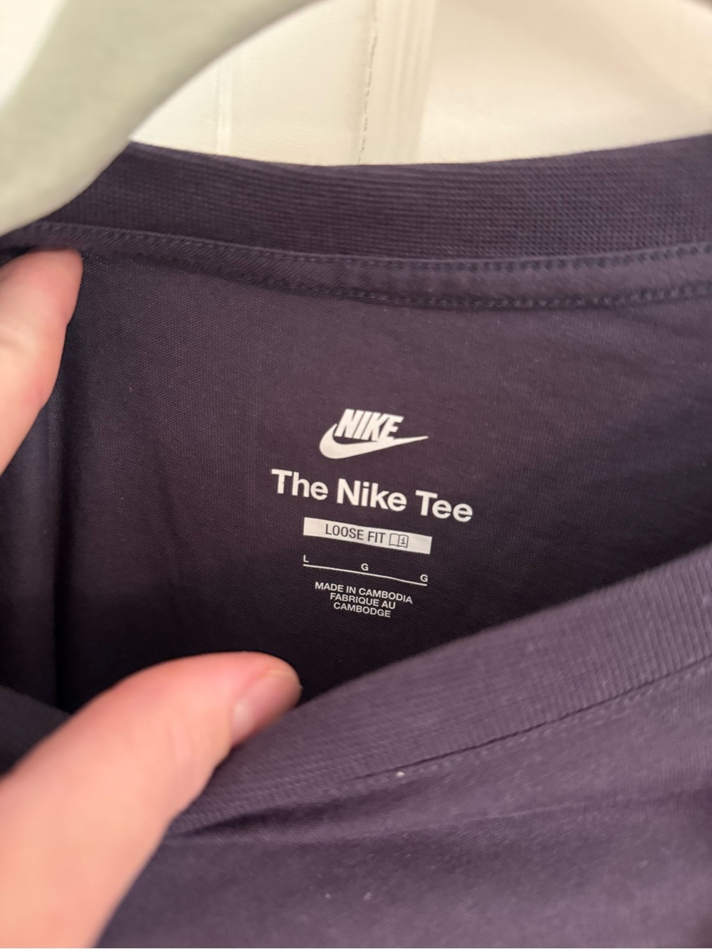 Nike Crop Tee - Picture 3 of 3